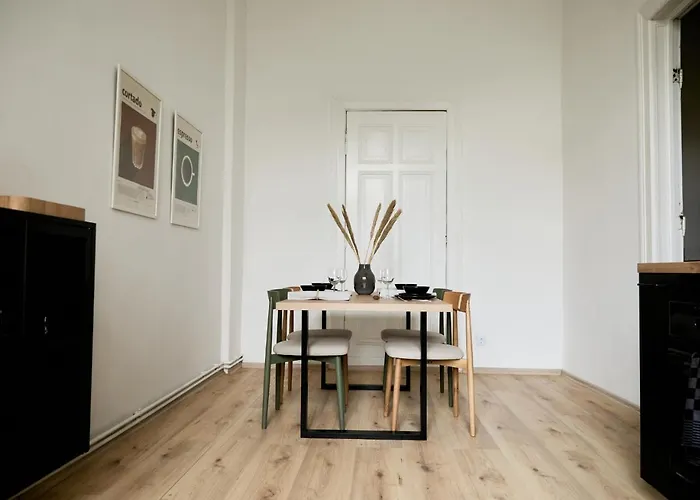 Stylisches Mitte Апартаменты *